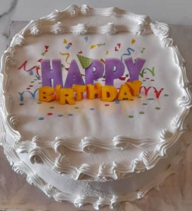 Imagen de Cake Vainilla con Crema de chocolate CUMPLEAÑOS PIÑATA